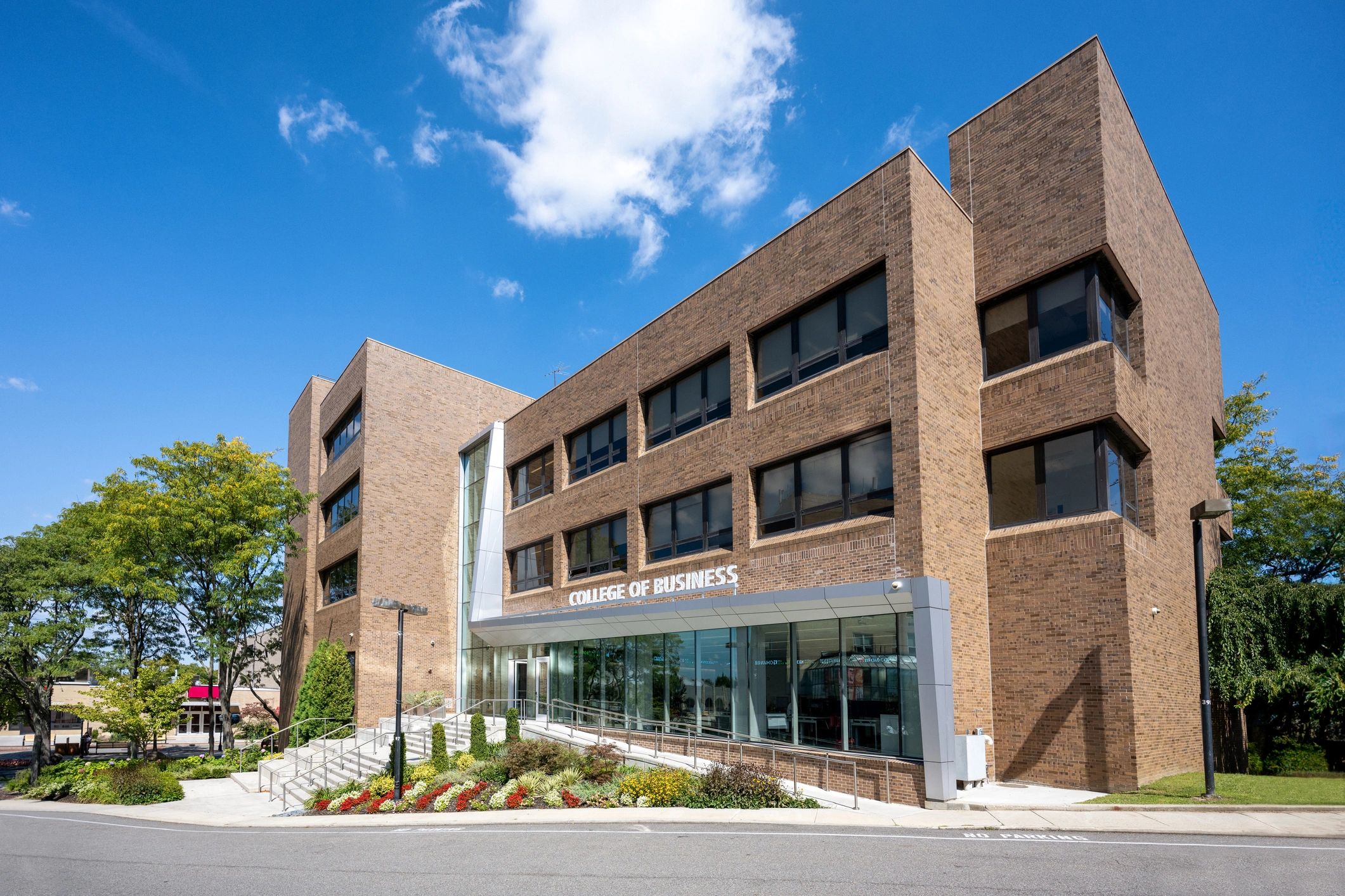 Modular facility exterior representing deployable data centre systems
